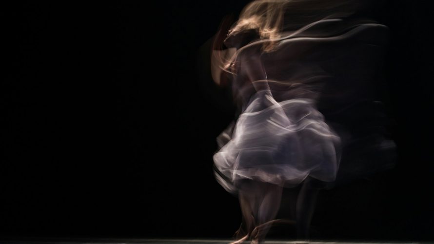 【悪用厳禁】AIダンス動画の作り方をプロが解説！写真1枚で踊らせる無料神アプリ3選と注意点